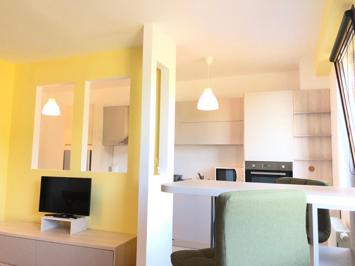 Iq Studio - Seasons Residence Брашов Екстериор снимка